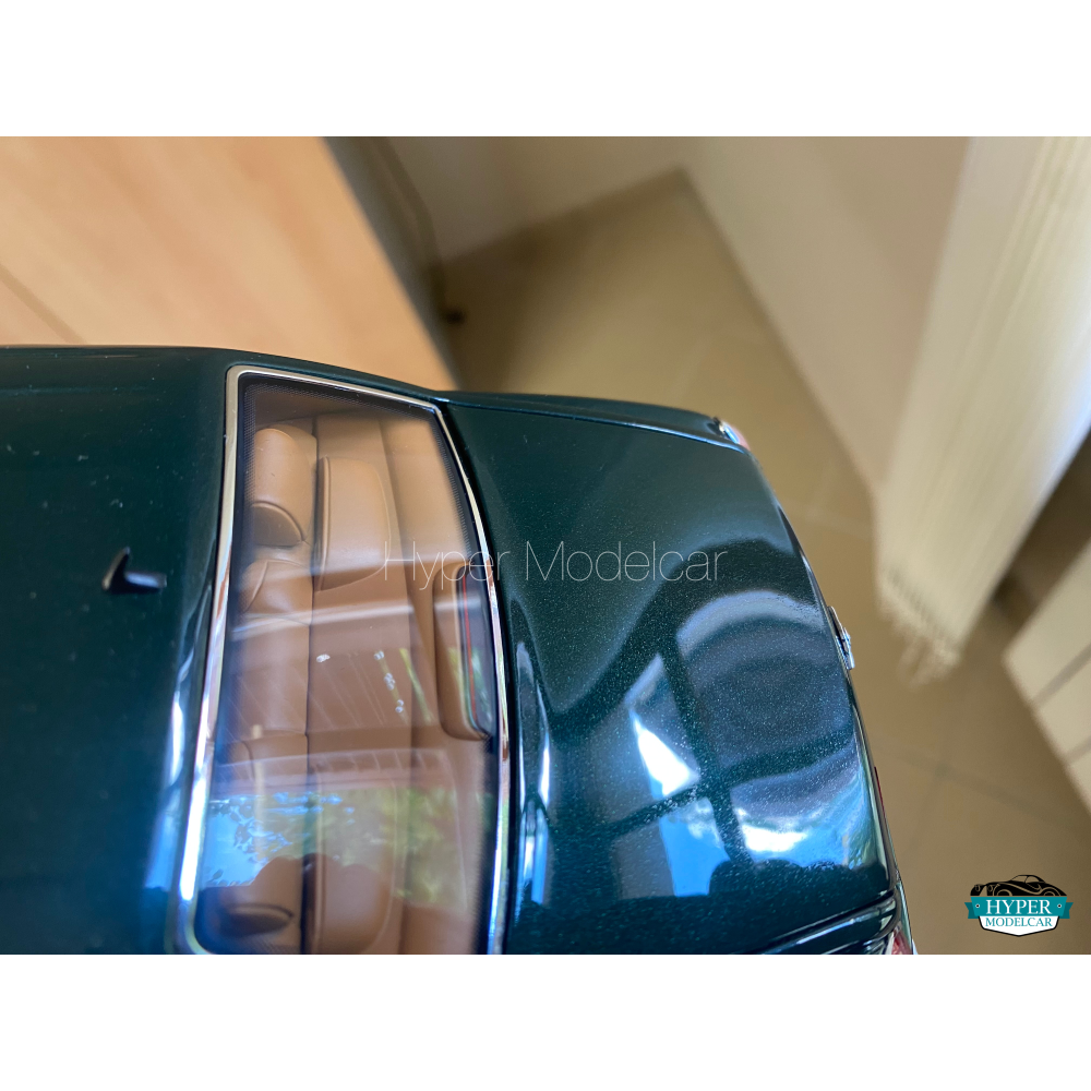 MINICHAMPS 1/18 BENTLEY ARNAGE T 2002 GREEN MET.100139070