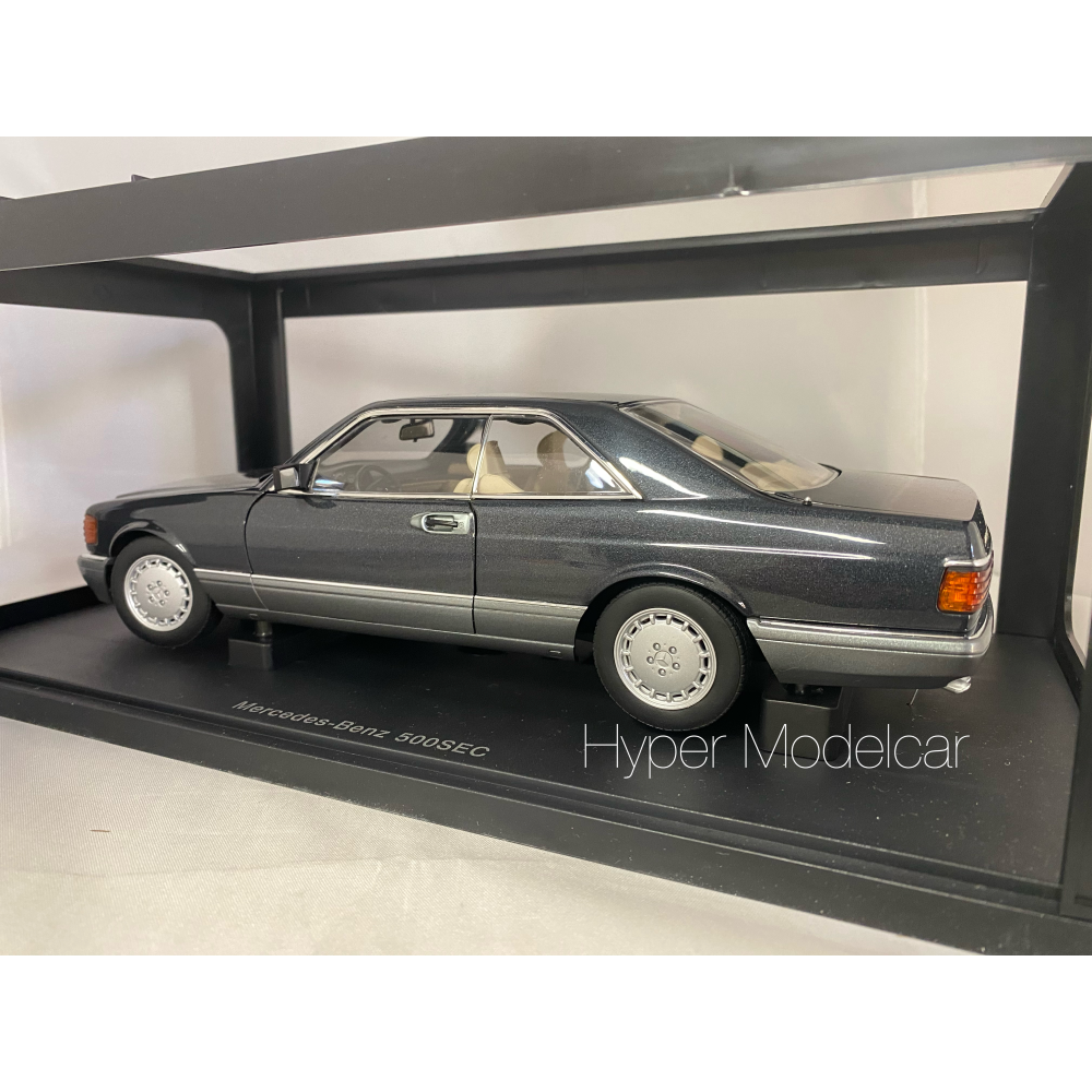 AUTOART 1/18 MERCEDES-BENZ 500 SEC (C126) 1986 BLACK/ANTHRACITE ART.76211