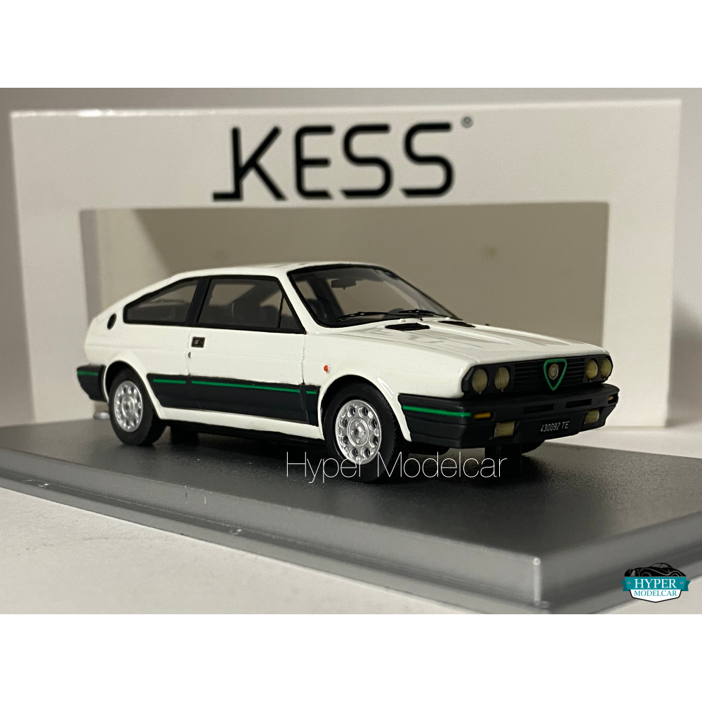 KESS MODEL 1/43 ALFA ROMEO SPRINT 1500 QUADRIFOGLIO VERDE 1984 WHITE KE43000092